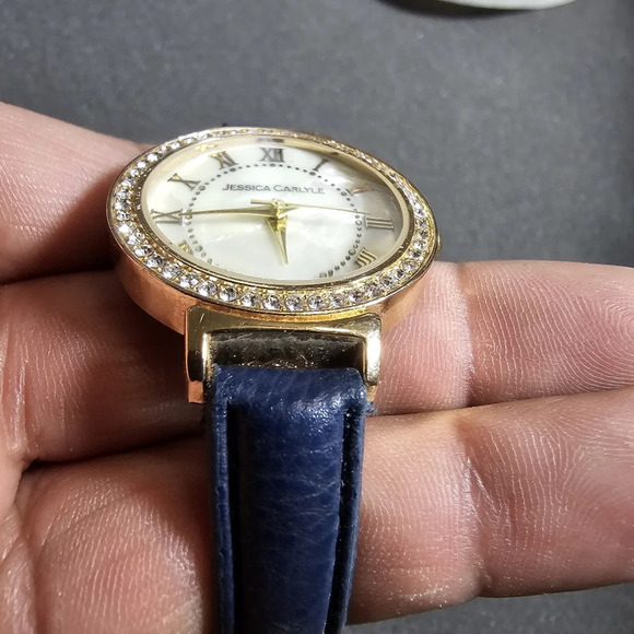 Jessica Carlyle Ladies Quartz Fashion Watch Gold Tone MOP Crystal Bezel Working - Picture 5 of 10